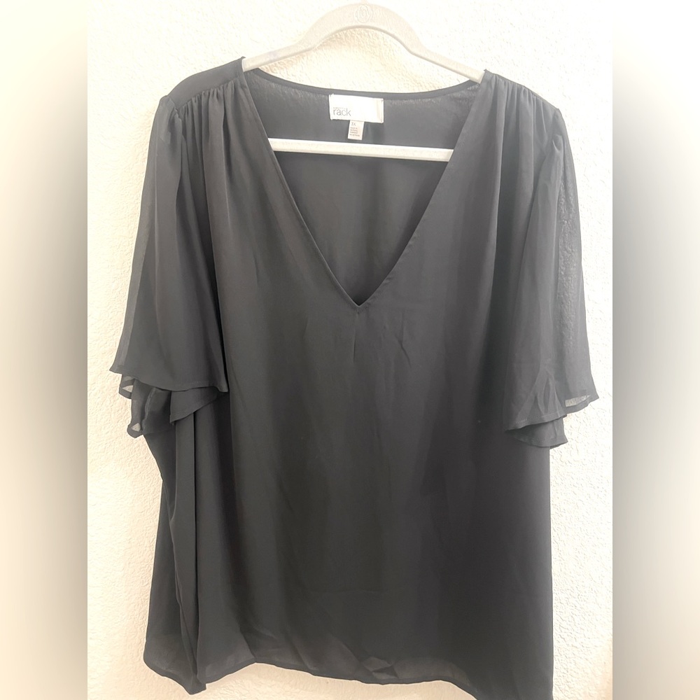NWT Nordstrom Rack black lightweight slightly sheer top flowy sleeves Size 3x